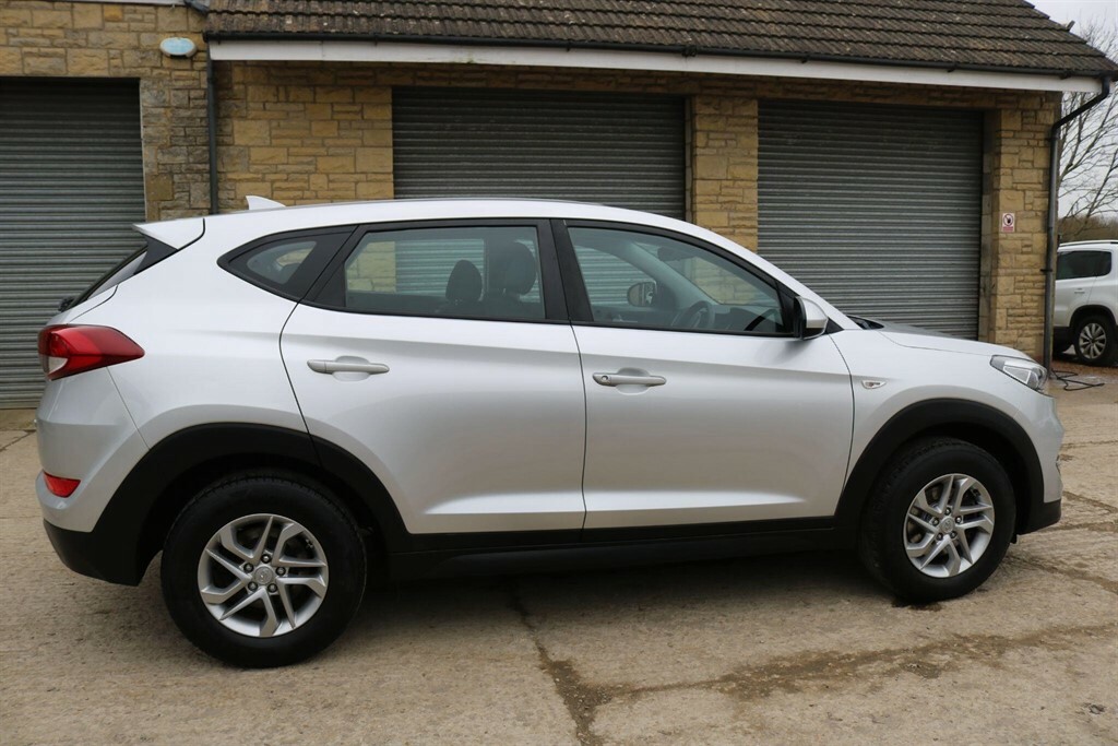 Hyundai Tucson 1.6 Gdi Blue Drive S Euro 6 Ss RV67CXE Silver #4