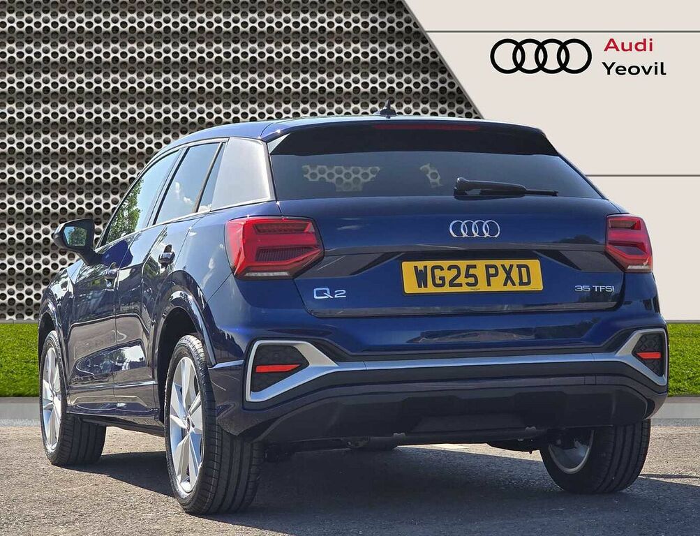 Audi Q2 S Line 35 Tfsi 150 Ps S Tronic - 2025 WG25PXD Blue #3