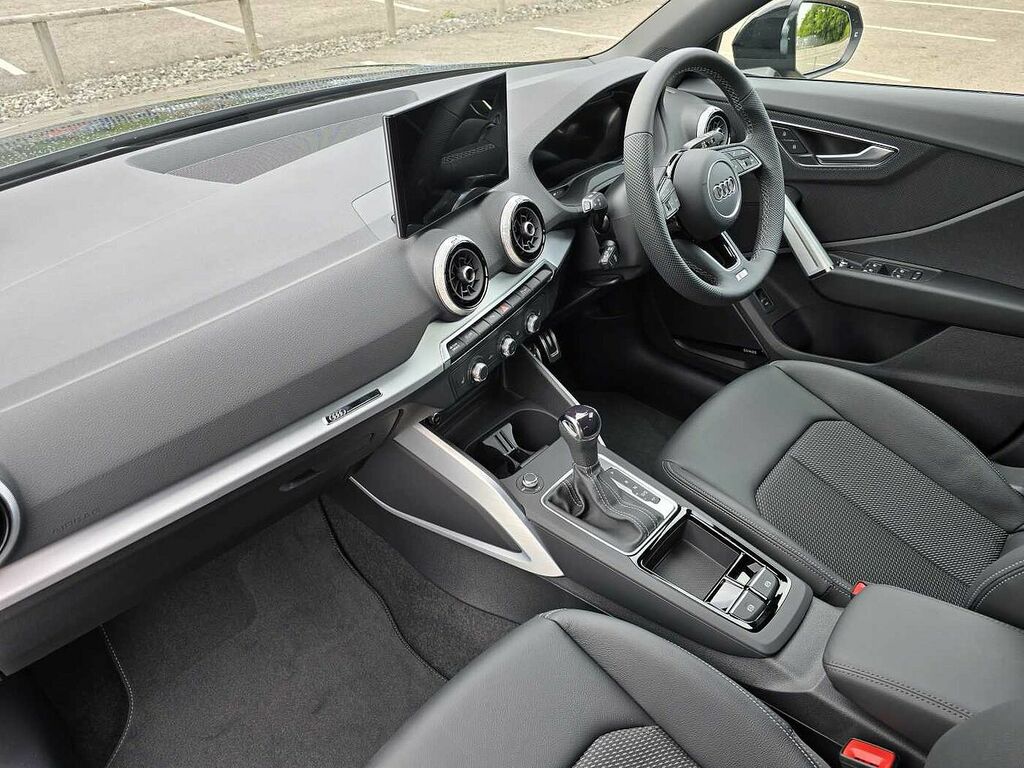 Audi Q2 S Line 35 Tfsi 150 Ps S Tronic - 2025 WF25YEV Black #2