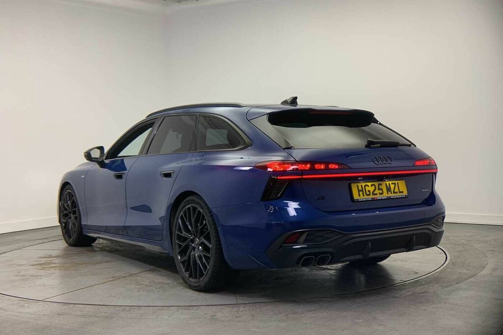 Audi A6 Avant Avant Launch Edition Plus Tdi Quattro 204 Ps S Tro Blue #3