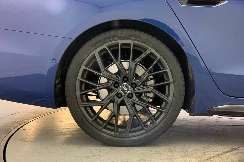 Audi A6 Avant Avant Launch Edition Plus Tdi Quattro 204 Ps S Tro Blue #5