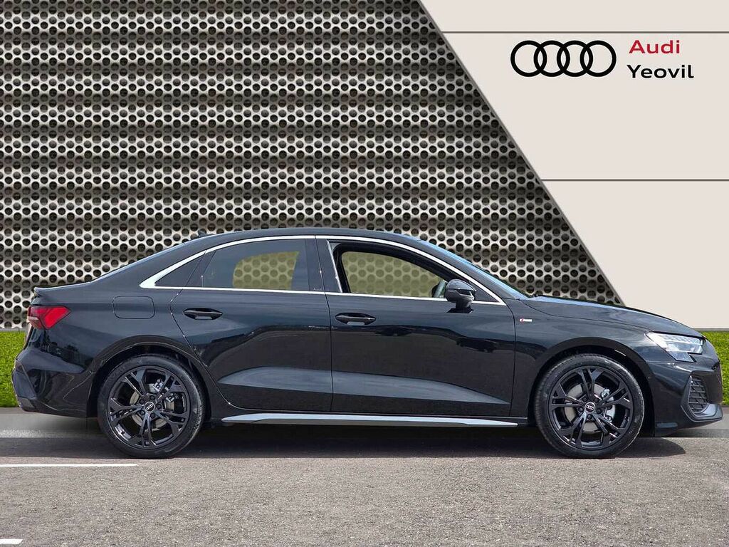 Audi A3 S Line 30 Tfsi 116 Ps S Tronic - 2025 WG25TYF Black #4