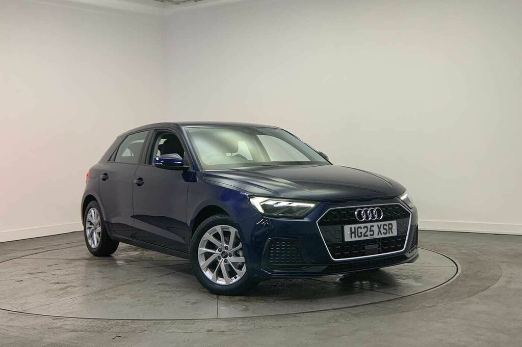 Audi A1 Sport 25 Tfsi 95 Ps 5-Speed - 2024 25 Blue