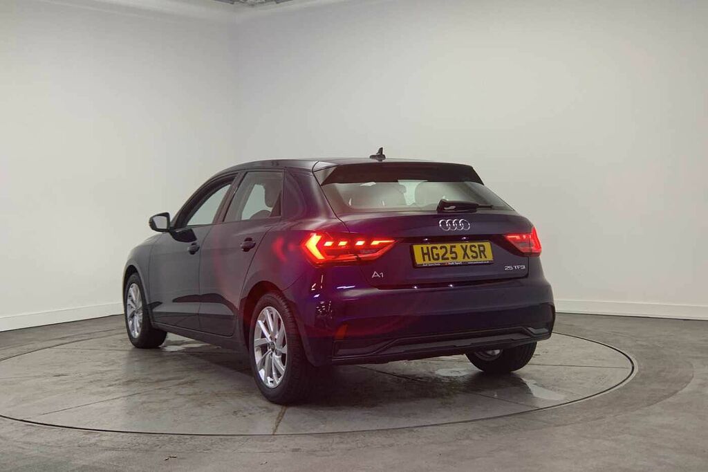 Audi A1 Sport 25 Tfsi 95 Ps 5-Speed - 2024 25 HG25XSR Blue #3
