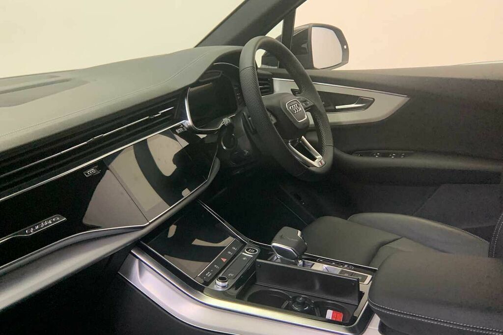 Audi Q7 Suv S Line 45 Tdi Quattro 231 Ps Tiptronic - 2024 Black #2