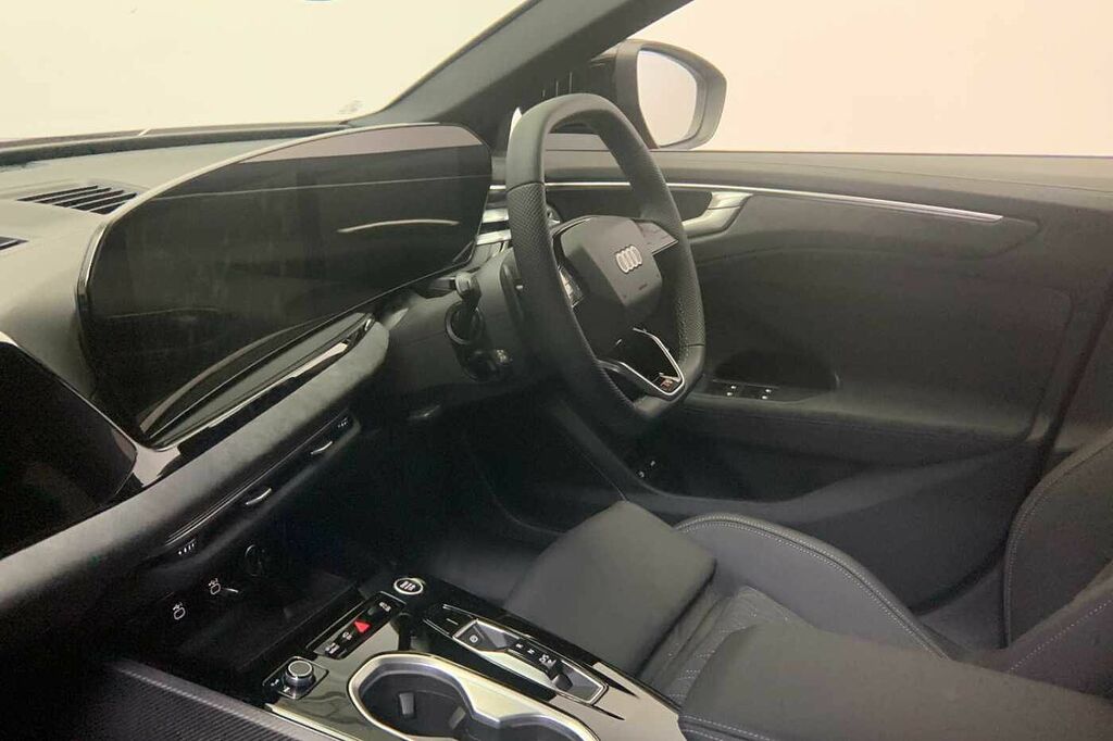 Audi A6 Saloon Launch Edition E-hybrid Quattro 299 Ps S Tronic - Red #2