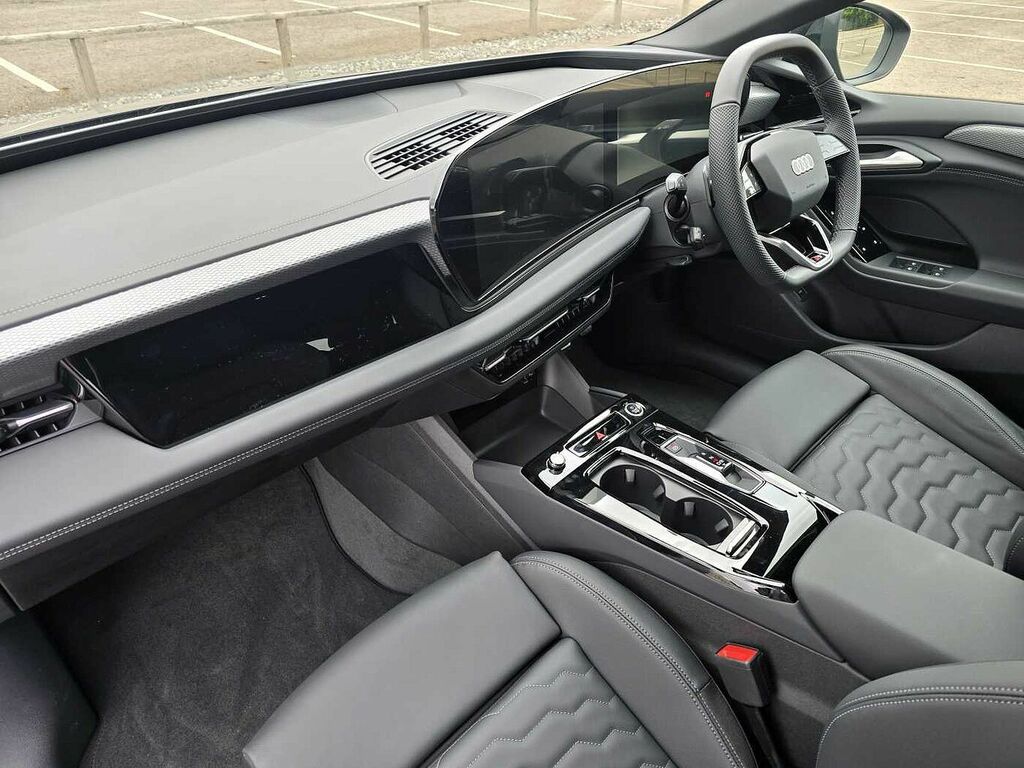Audi A6 Avant Avant S Line E-tron Performance 270,00 Kw - 2025 WD25LPU Black #2