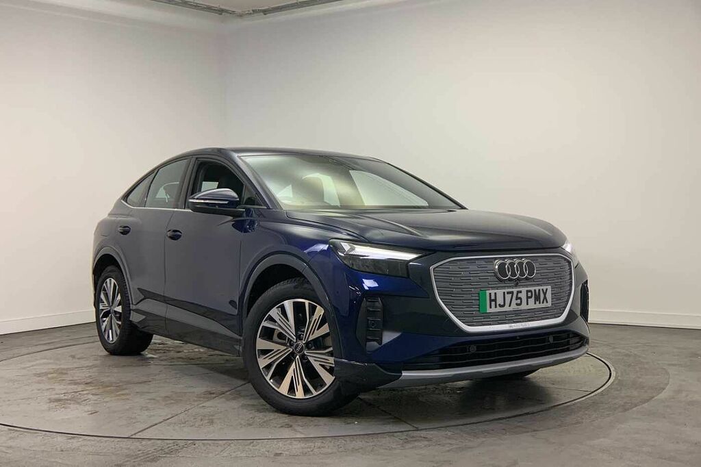 Audi Q4 E Tron Q4 Sportback Sport 45 E-tron Quattro 210,00 Kw - 2 Blue