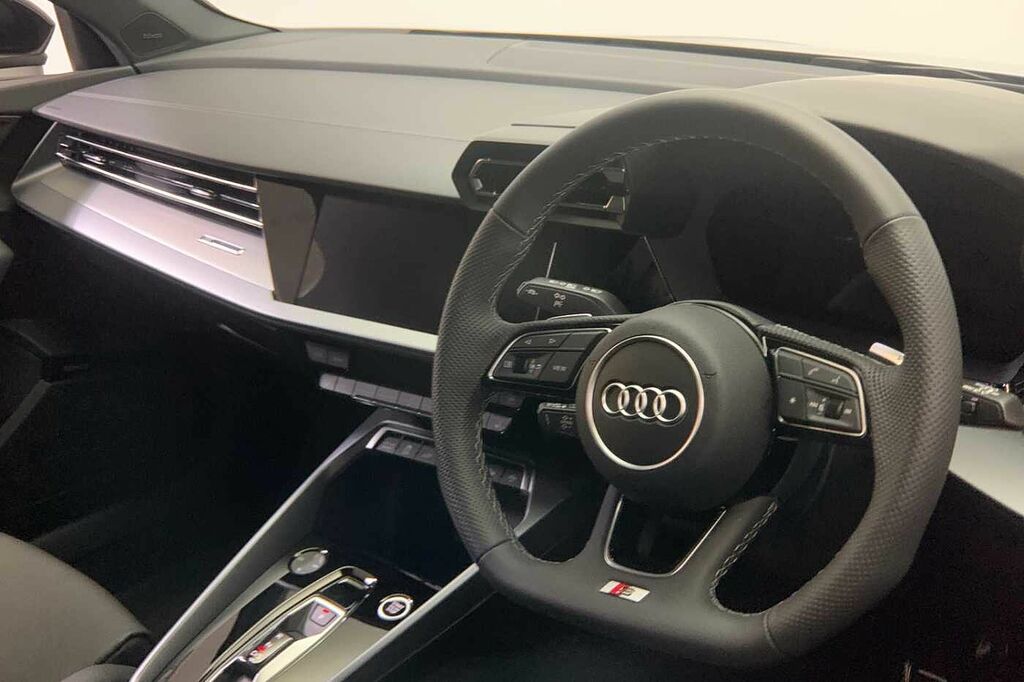 Audi A3 S Line Tfsi E 204 Ps S Tronic - 2024 Black #6