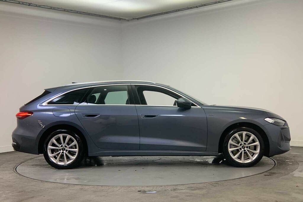 Audi A5 Sport E-hybrid Quattro 299 Ps S Tronic - 2024 HG75JPX Blue #4