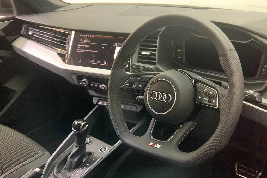 Audi A1 Black Edition 35 Tfsi 150 Ps S Tronic - 2025 HG75DKA Silver #6