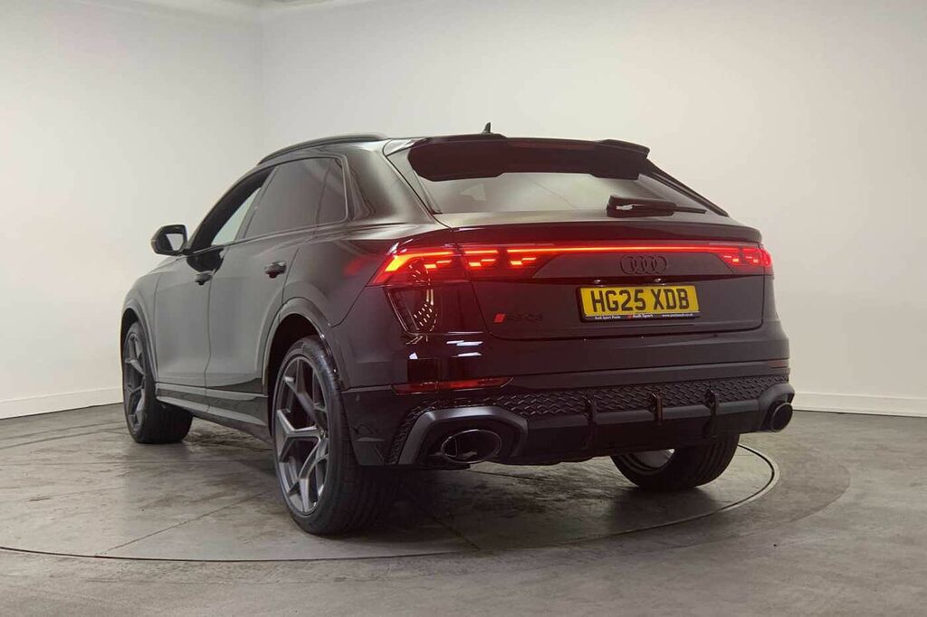 Audi Q6 Suv Edition 1 E-tron Performance 225,00 Kw Blue #3