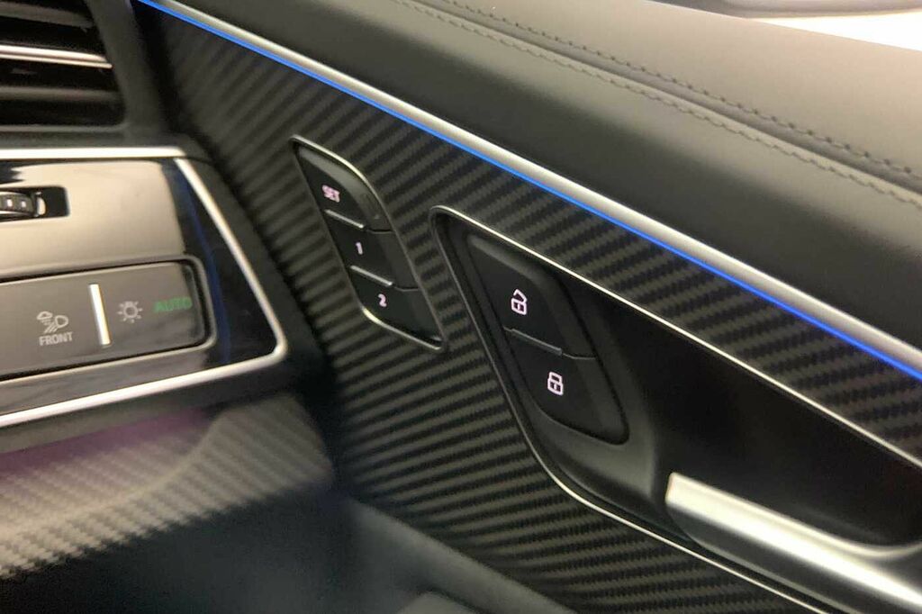 Audi Q6 Suv Edition 1 E-tron Performance 225,00 Kw Blue #21