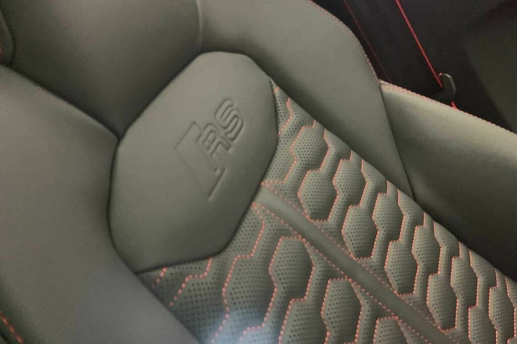 Audi Q6 Suv Edition 1 E-tron Performance 225,00 Kw Blue #19