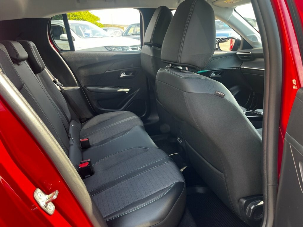 Peugeot 208 1.2L Allure Premium KM73XZN Red #6