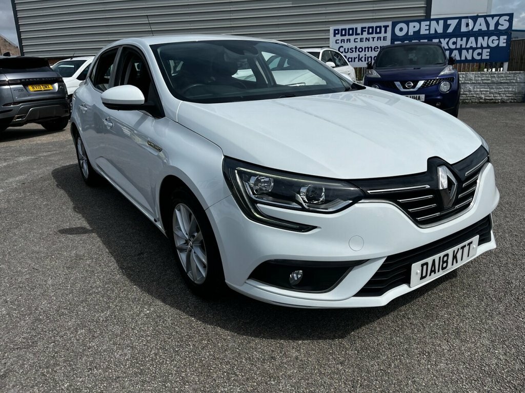 Renault Megane 1.2L Dynamique Nav White