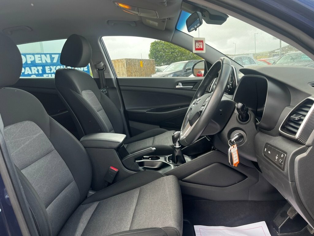 Hyundai Tucson 1.6L Se Nav DS69OBC Blue #4