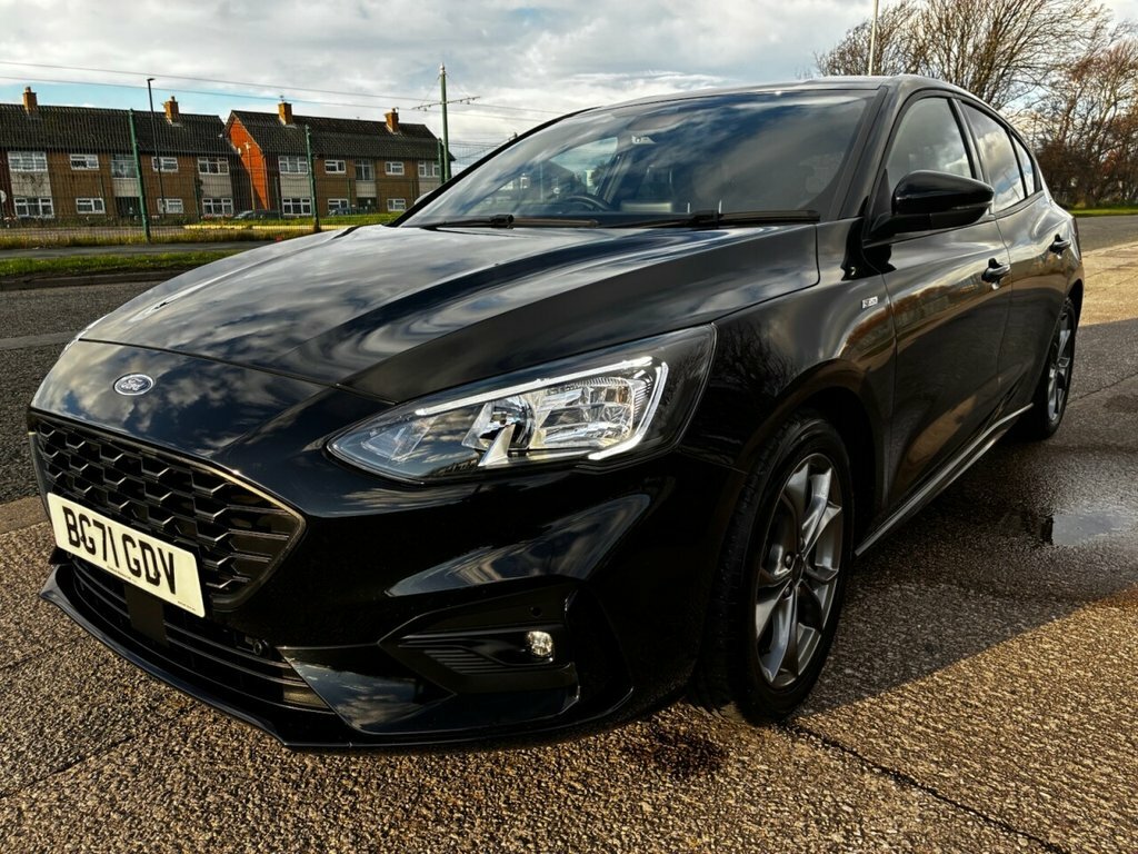 Ford Focus 1L St-line Edition Black