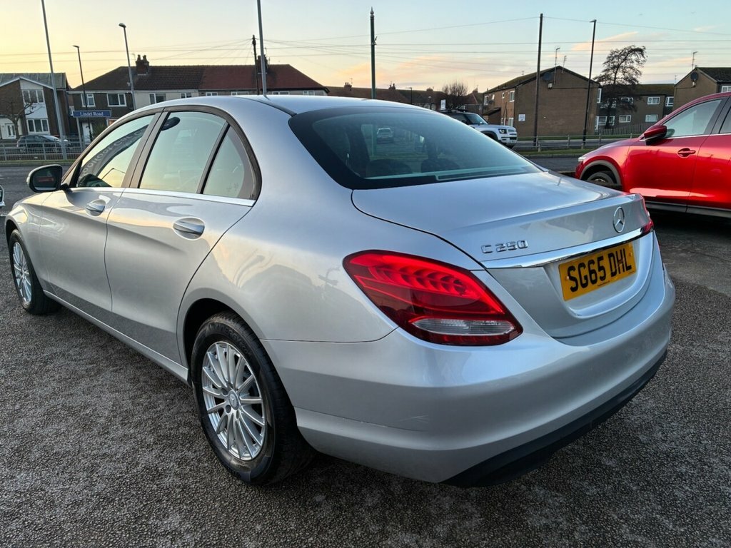 Mercedes-Benz C Class 2.1L Se Silver #4