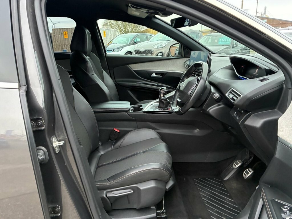 Peugeot 5008 1.5L Gt CX22WWM Grey #3