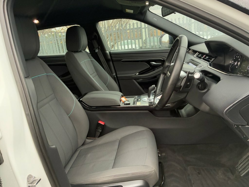 Land Rover Range Rover Evoque 2L R-dynamic YF19UKW White #3