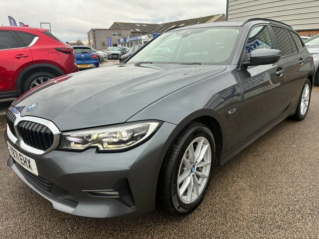 BMW 3 Series 2L Se Pro YB71EHX Grey #2