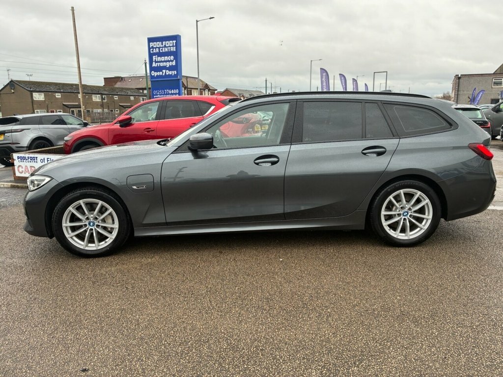 BMW 3 Series 2L Se Pro YB71EHX Grey #5