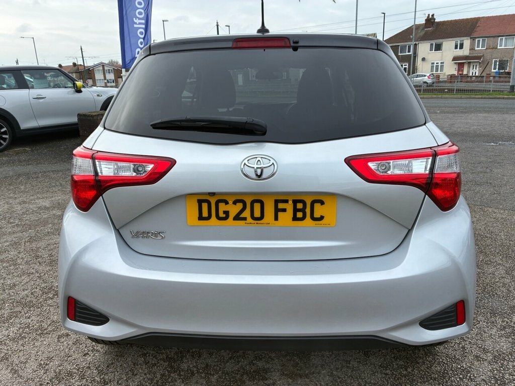 Toyota Yaris 1.5L Y20 Bi-tone Silver #5