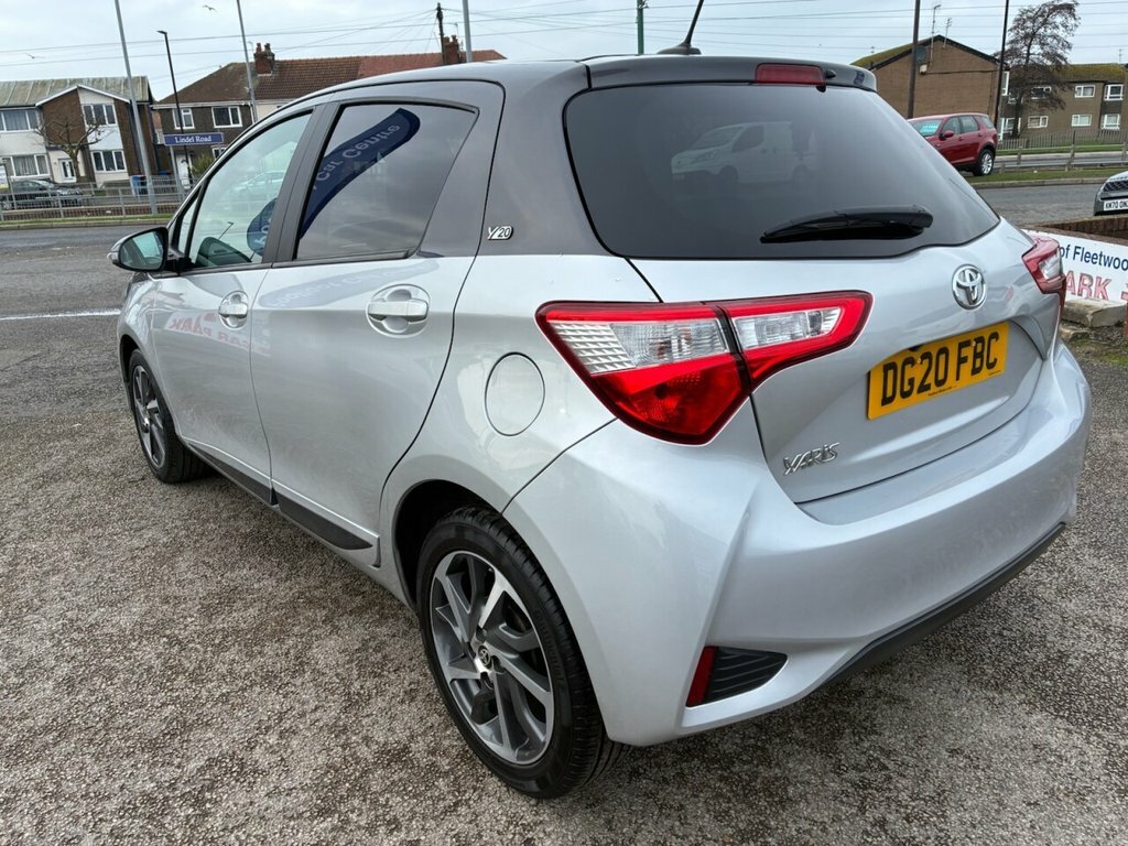 Toyota Yaris 1.5L Y20 Bi-tone Silver #6