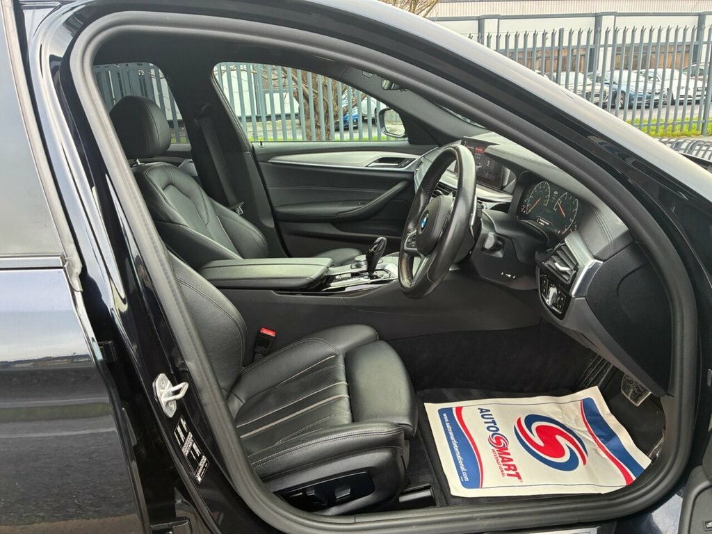 BMW 5 Series 2L M Sport Black #3