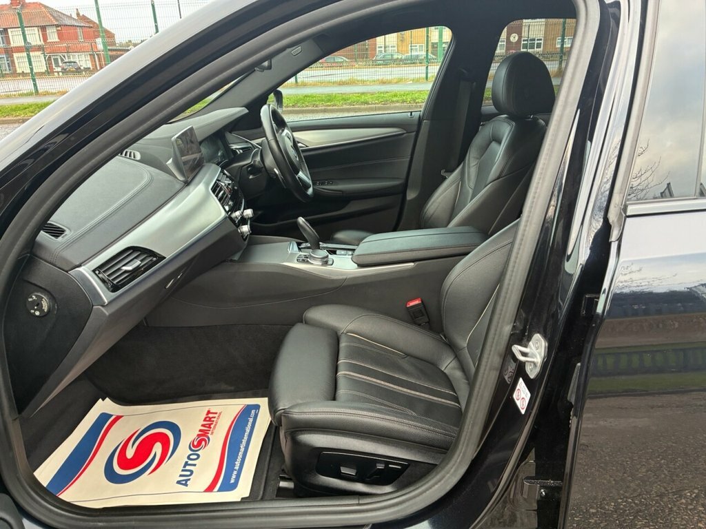 BMW 5 Series 2L M Sport Black #5