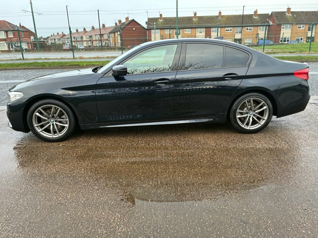 BMW 5 Series 2L M Sport Black #6
