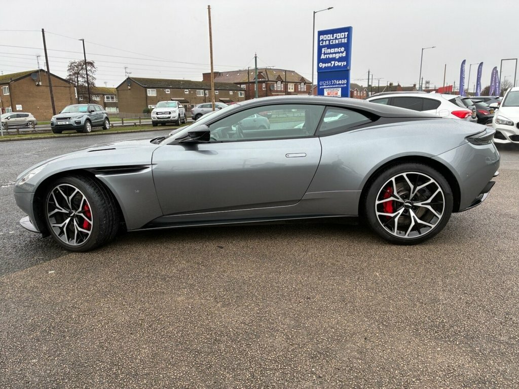 Aston Martin DB11 5.2L Null Silver #6