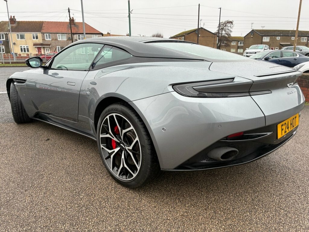 Aston Martin DB11 5.2L Null Silver #5