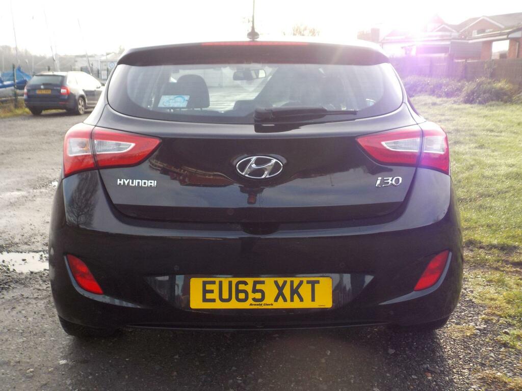 Hyundai I30 1.6 Crdi Blue Drive Premium Euro 6 S S EU65XKT Black #4
