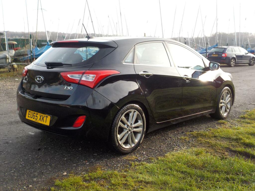 Hyundai I30 1.6 Crdi Blue Drive Premium Euro 6 S S EU65XKT Black #5