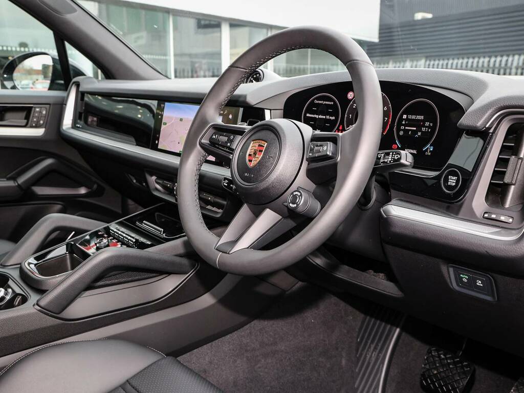 Porsche Cayenne Cayenne  Black #4