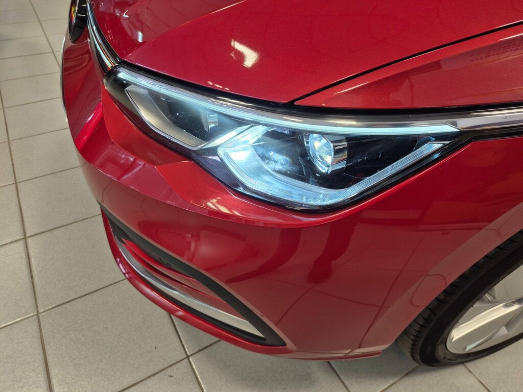 Volkswagen Golf 1.5 Tsi Style Hatchback Euro 6 VN21ETD Red #6