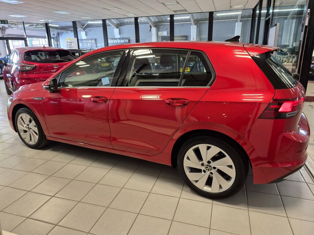 Volkswagen Golf 1.5 Tsi Style Hatchback Euro 6 VN21ETD Red #2