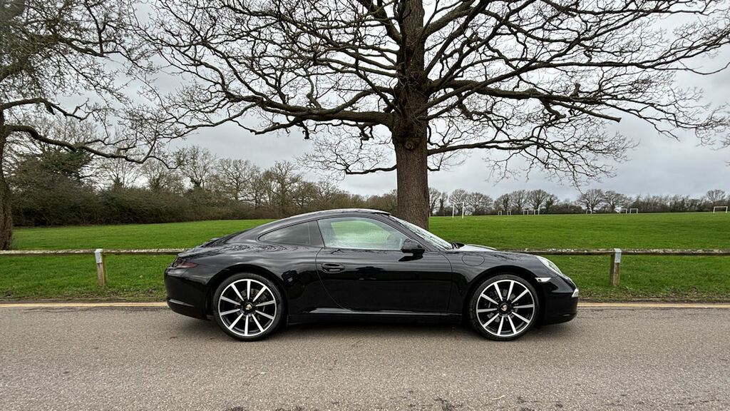 Porsche 911 C2 Pdk Coupe Low Mileage Fsh Superb Car 47000 Mile Black #2