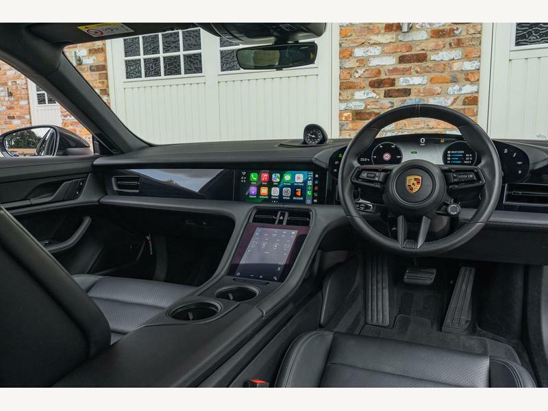 Porsche Taycan Performance Plus 93.4Kwh 4S Sport Turismo 4Wd SL72VDY #2