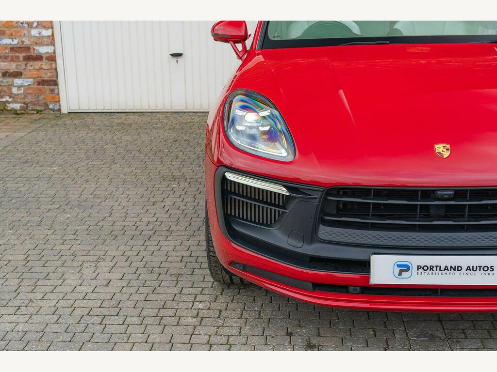 Porsche Macan 2.9T V6 Gts Pdk 4Wd Euro 6 Ss YX22XXM Red #6