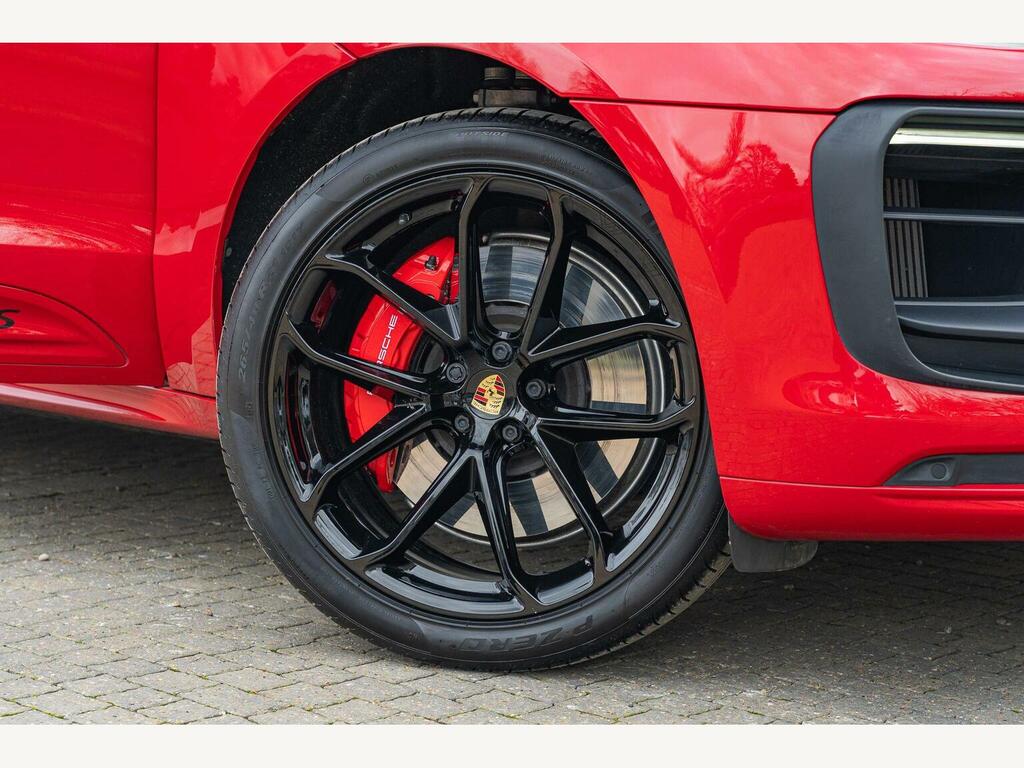 Porsche Macan 2.9T V6 Gts Pdk 4Wd Euro 6 Ss YX22XXM Red #2