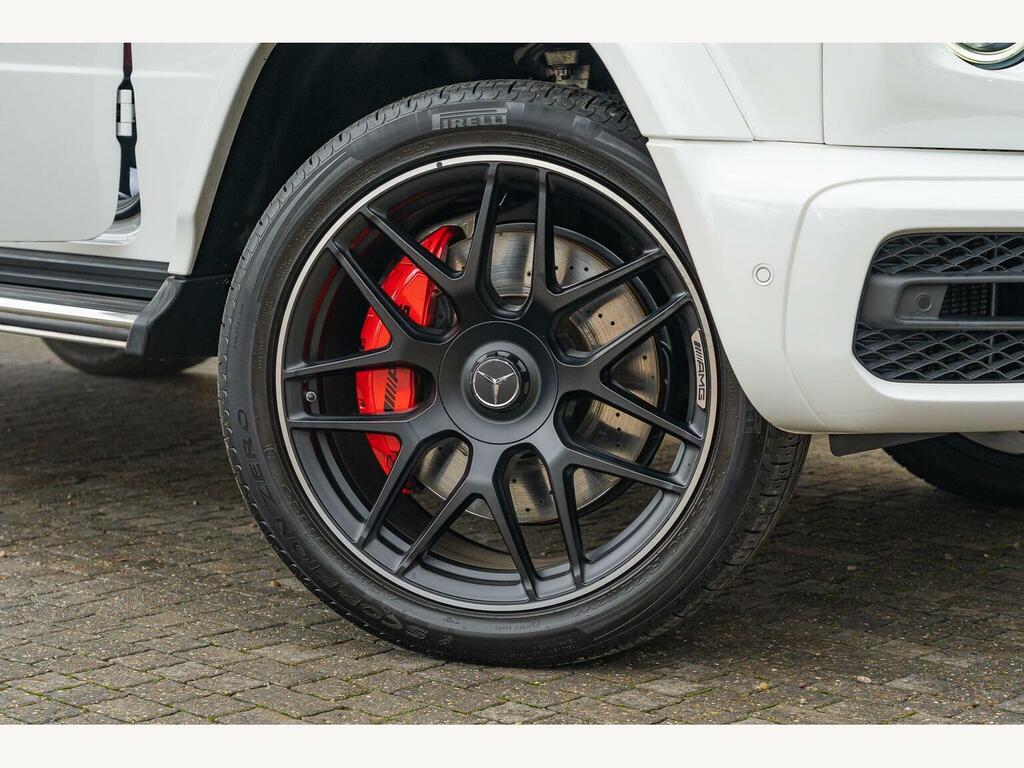 Mercedes-Benz G Class 4.0 G63 V8 Biturbo Amg Carbon Edition Spds9gt 4Ma