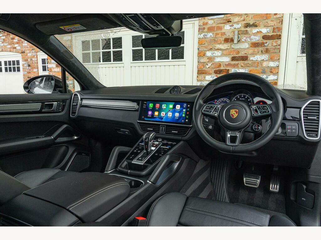 Porsche Cayenne 4.0T V8 Turbo Coupe Tiptronics 4Wd Euro KS72LHF White #3