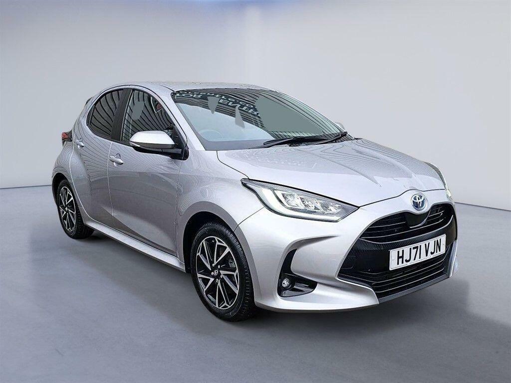 Toyota Yaris 1.5 Vvt-h Design E-cvt Euro 6 Ss HJ71VJN Silver #5