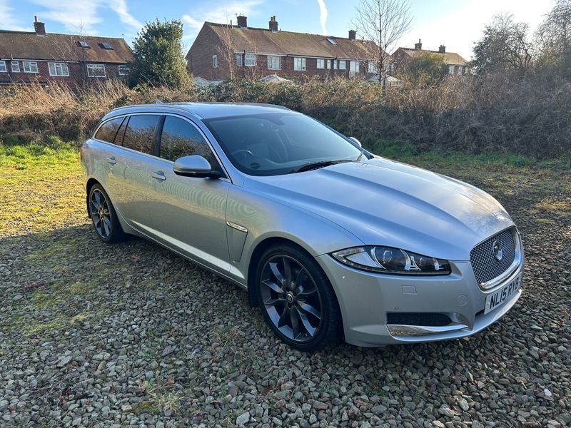 Jaguar XF D Luxury Sportbrake NL15RYB Silver #2
