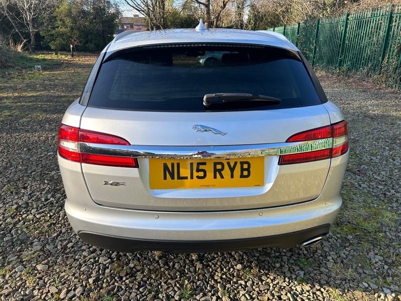 Jaguar XF D Luxury Sportbrake NL15RYB Silver #4