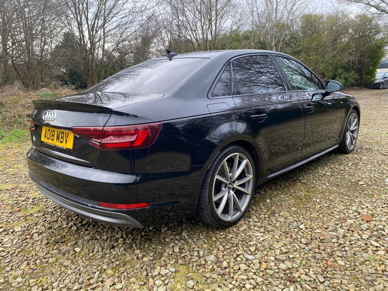 Audi A4 Tfsi S Line Black AO18MBV Black #6
