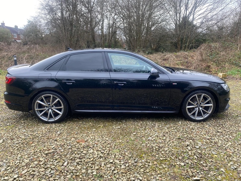 Audi A4 Tfsi S Line Black AO18MBV Black #5